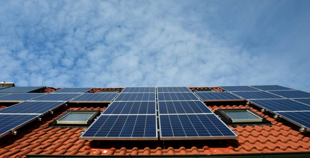 Welche Dächer eignen sich am besten für Solarmodule?